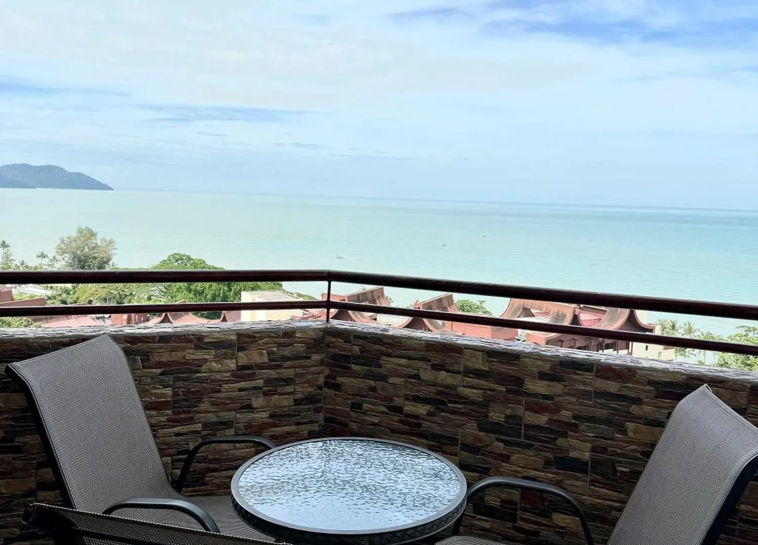 Sunset View Batu Ferringhi Apartment