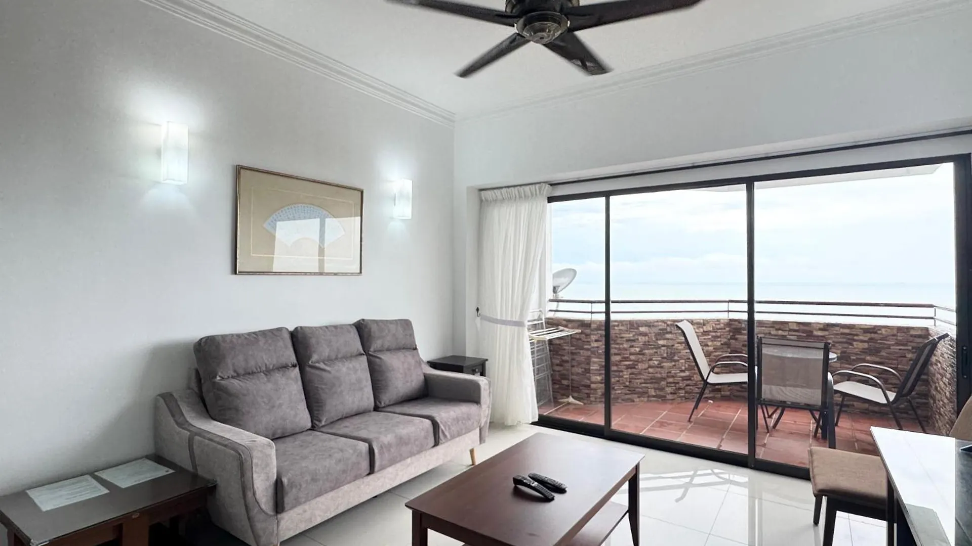 Sunset View Batu Ferringhi Apartment Malaysia